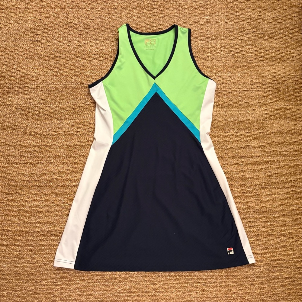 FILA women’s green and navy tennis dress size medium